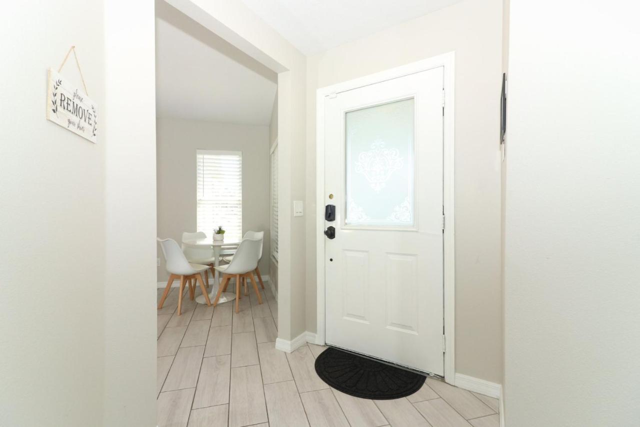 Lilys Stylish Villa Close To Disney Ideal For Long Stays Orlando Exterior photo